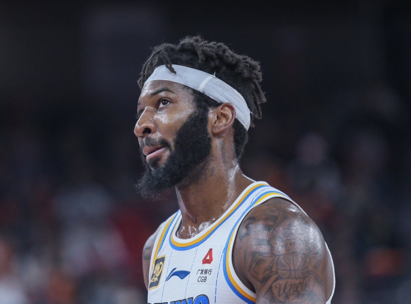 关于赛后CBA季后赛焦点战，托特纳姆内部沟通，底气十足，年轻球员得到机会的信息