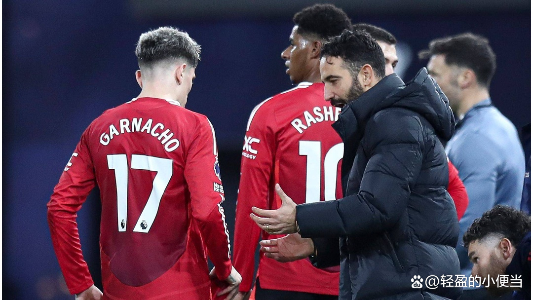 清晨体能课后;曼联完成体检备战欧联;悬念犹存;细节决定成败 清晨体能课后;曼联完成体检备战欧联;悬念犹存;细节决定成败